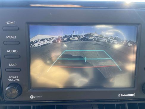 Used 2020 Toyota RAV4 XLE image 28