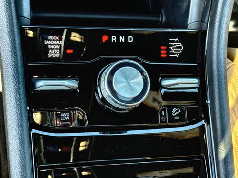 New 2025 Jeep Grand Cherokee Summit w/ Adv Protech Group IV image 21