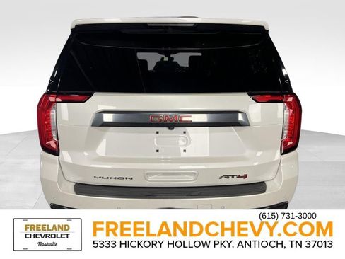 Used 2021 GMC Yukon AT4 w/ AT4 Premium Plus Package image 5