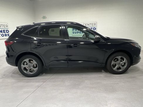Used 2024 Ford Escape ST-Line AWD/4WD image 9