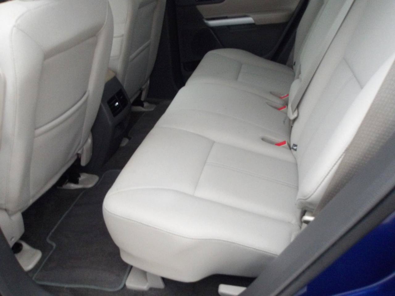 Used 2014 Ford Edge SE FWD image 17
