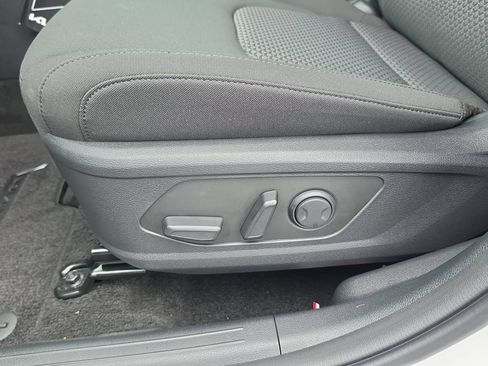 New 2026 Kia Sportage LX FWD image 20