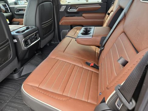 New 2026 GMC Sierra 2500 Denali Ultimate AWD/4WD image 36