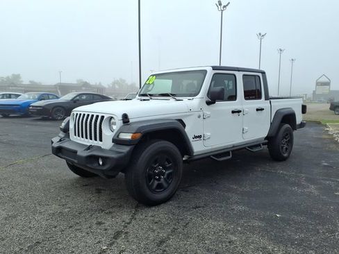 Used 2020 Jeep Gladiator Sport w/ Trailer Tow Package AWD/4WD image 3