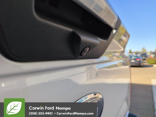 Used 2018 Ford F150 XLT w/ Equipment Group 302A Luxury AWD/4WD image 29