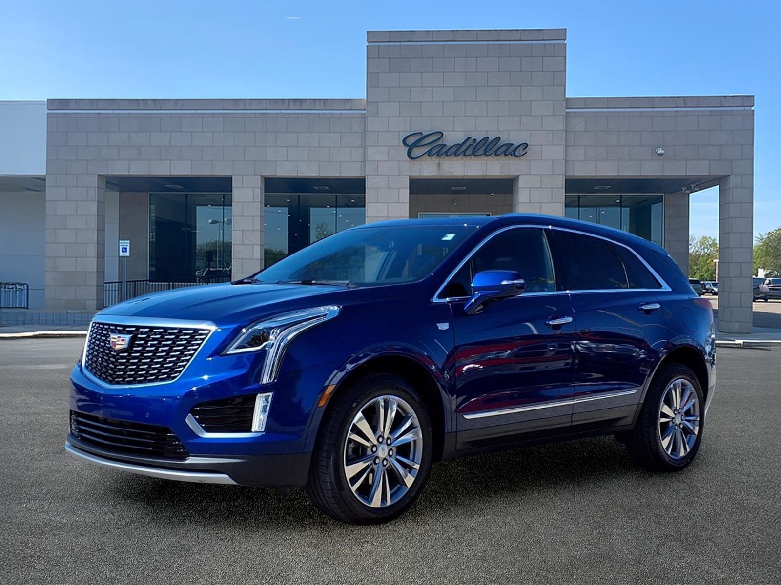 Used 2024 Cadillac XT5 Premium Luxury w/ LPO, Floor Liner Package AWD/4WD 360° Tour