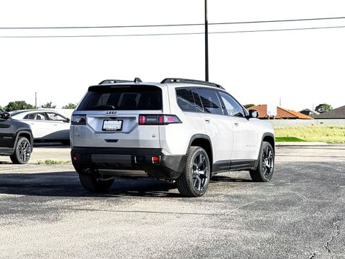 New 2026 Jeep Cherokee Limited AWD/4WD image 10