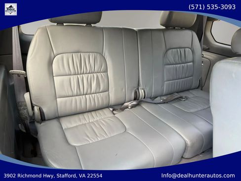 Used 2002 Lexus LX 470 4WD image 21