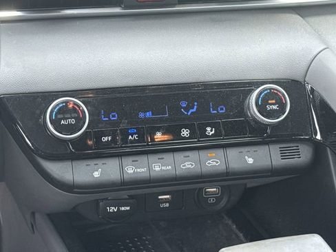 Used 2021 Hyundai Elantra SEL w/ Convenience Package FWD image 30