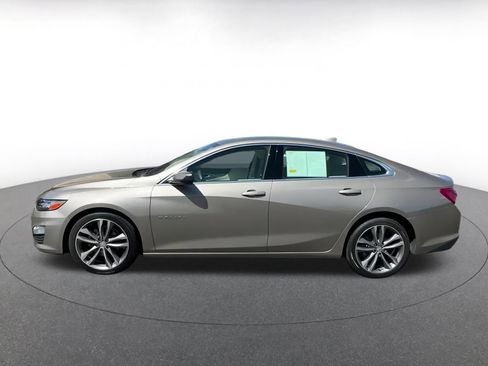 Used 2024 Chevrolet Malibu LT image 10