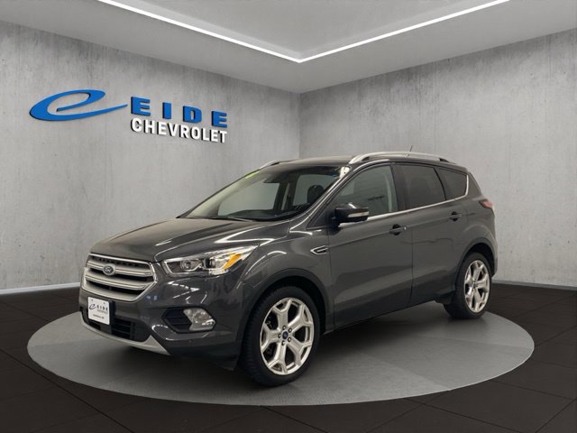 Used 2018 Ford Escape Titanium w/ Ford Safe & Smart Package AWD/4WD image 11
