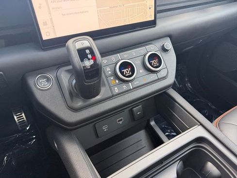 Used 2024 Land Rover Defender 90 Carpathian Edition AWD/4WD image 24