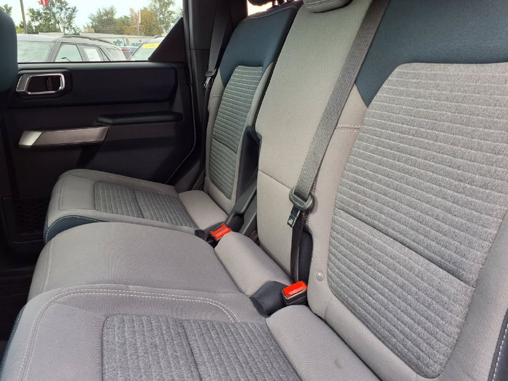 Certified 2023 Ford Bronco Outer Banks w/ Sasquatch Package AWD/4WD image 9
