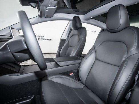 Used 2024 Tesla Model 3 Standard Range image 15