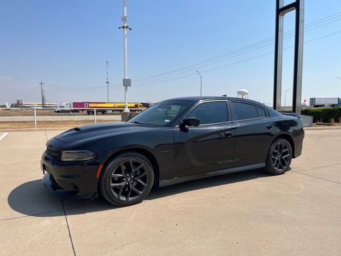Used 2022 Dodge Charger R/T w/ Blacktop Package RWD image 1