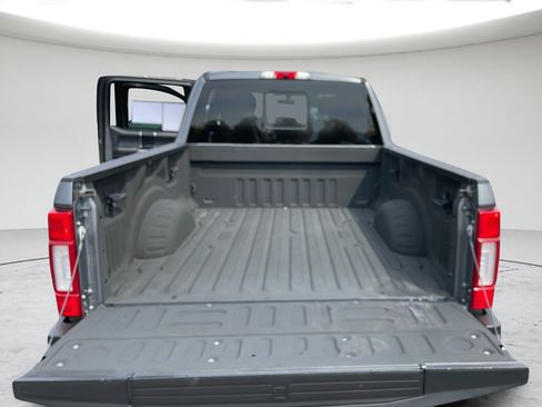 Used 2022 Ford F350 Platinum w/ FX4 Off-Road Package AWD/4WD image 20