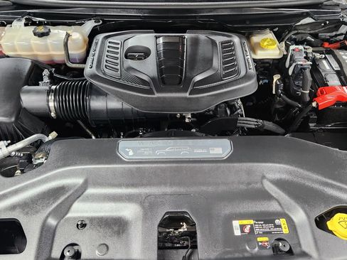 Used 2023 Jeep Wagoneer L Series II image 59