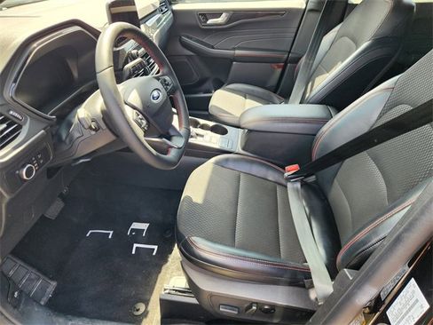 Used 2025 Ford Escape ST-Line image 8