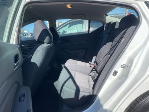 Used 2025 Nissan Altima 2.5 SV image 27