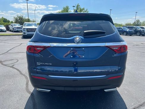 Used 2023 Buick Enclave Essence w/ Experience Buick Package AWD/4WD image 4