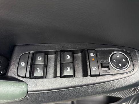 Used 2024 Kia Seltos SX image 15