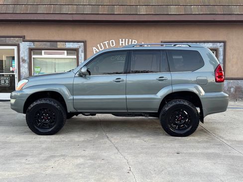 Used 2004 Lexus GX 470 Base 4WD 4dr SUV image 6