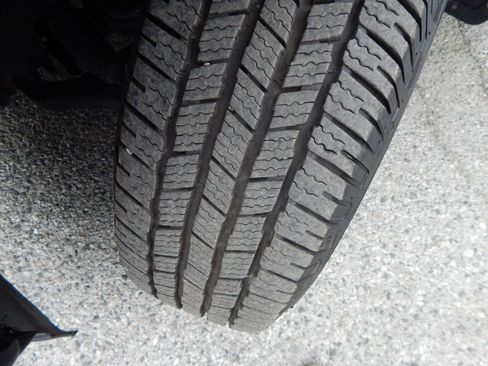 Used 2018 Ford F150 XL w/ Equipment Group 101A Mid image 27