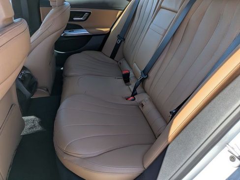 Used 2026 Mercedes-Benz E 350 Sedan image 15
