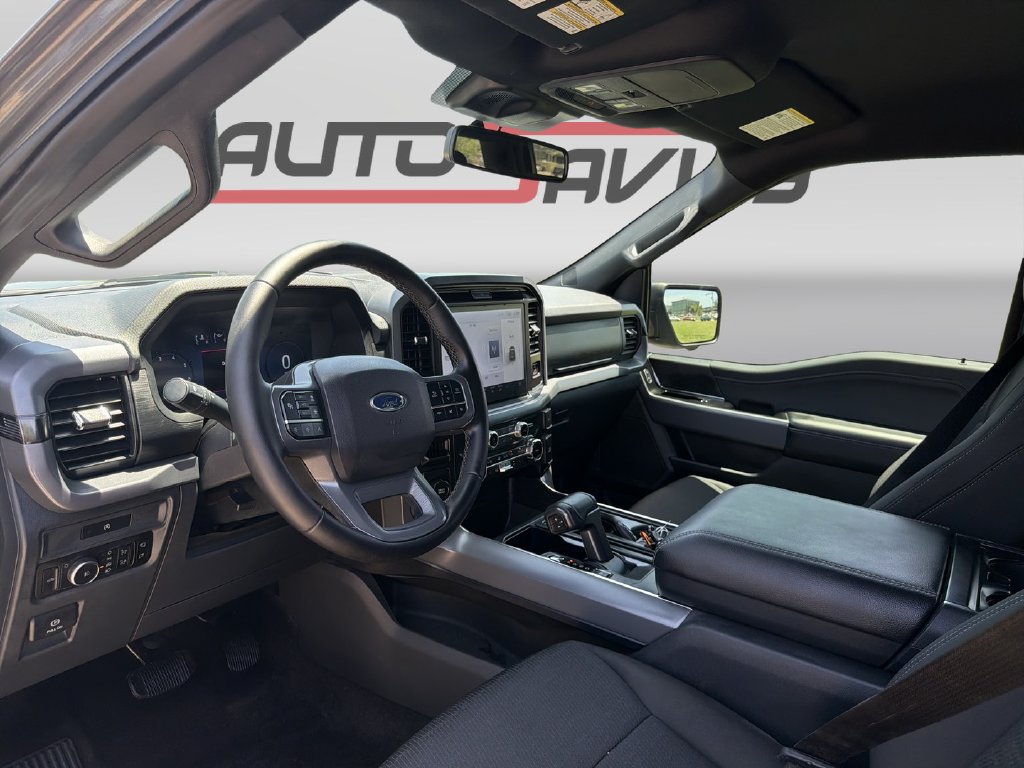 Used 2025 Ford F150 XLT w/ Equipment Group 302A MID RWD image 10
