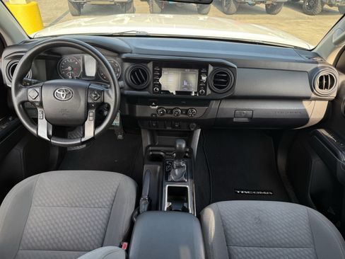 Used 2021 Toyota Tacoma SR w/ SR Convenience Package RWD image 28