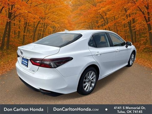 Used 2024 Toyota Camry LE image 3