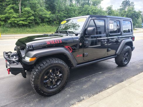 Used 2021 Jeep Wrangler Unlimited Sport AWD/4WD image 4
