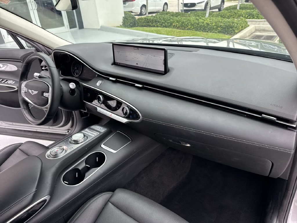 Used 2023 Genesis GV70 2.5T AWD/4WD image 32