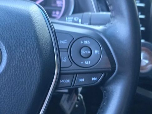 Used 2019 Toyota Camry SE w/ Carpet Mat Package FWD image 34