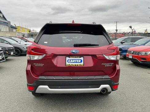 Used 2019 Subaru Forester Touring image 7