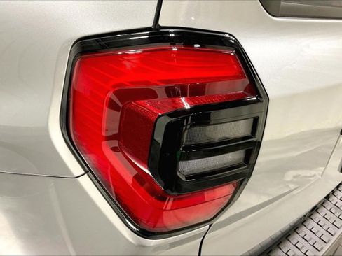 Used 2025 Toyota 4Runner SR5 image 28