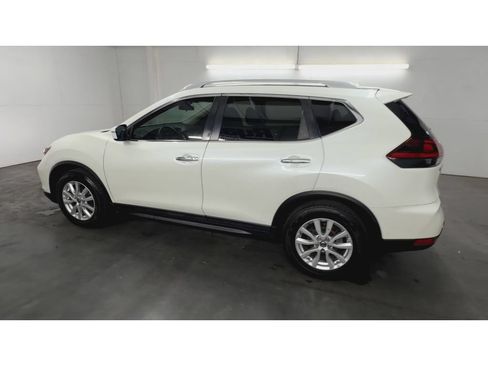 Used 2020 Nissan Rogue SV FWD image 6