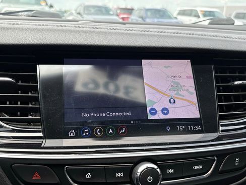 Used 2019 Buick Regal Avenir FWD image 9