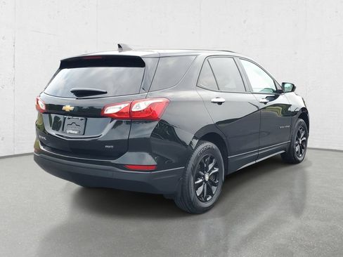 Used 2019 Chevrolet Equinox LS w/ LS Convenience Package AWD/4WD image 7