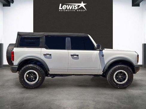 Used 2023 Ford Bronco Big Bend w/ Sasquatch Package AWD/4WD image 5