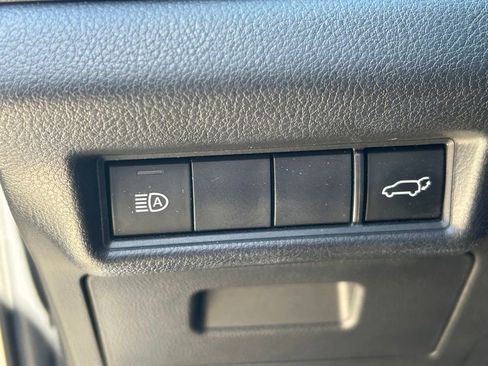 Certified 2025 Toyota Grand Highlander FWD image 28