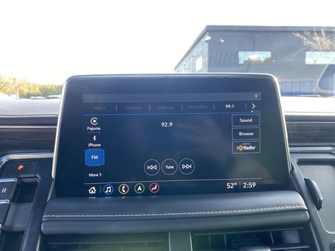 Used 2021 GMC Yukon SLT w/ SLT Luxury Plus Package image 39