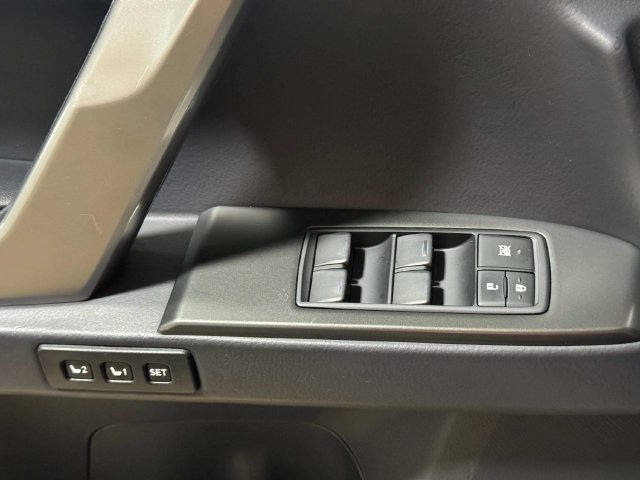 Certified 2023 Lexus GX 460 Premium w/ Premium Plus Package AWD/4WD image 21