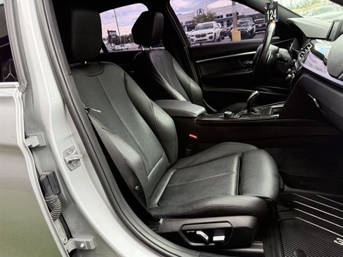 Used 2018 BMW 330i Sedan RWD image 18