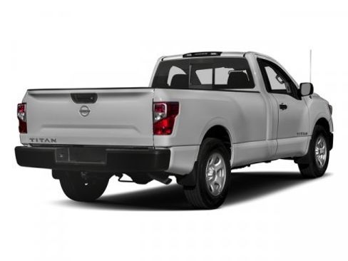 Used 2017 Nissan Titan S image 2