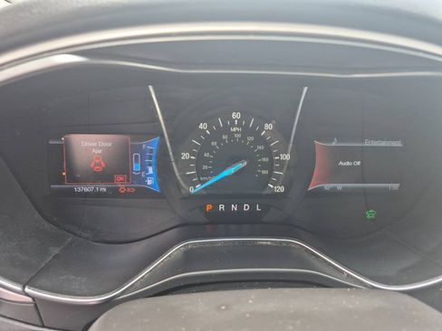 Used 2013 Ford Fusion SE FWD image 10