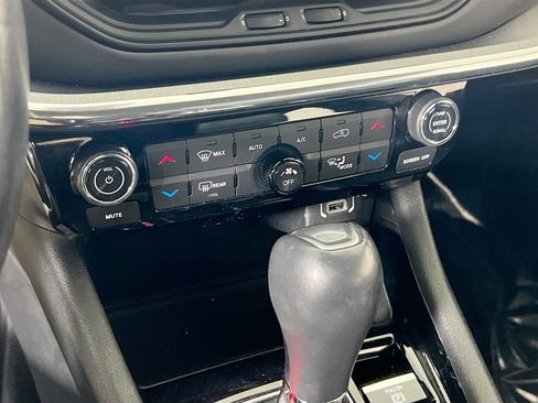 Used 2022 Jeep Compass High Altitude AWD/4WD image 14