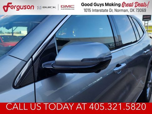 New 2026 Buick Enclave Avenir w/ Super Cruise Package FWD image 12