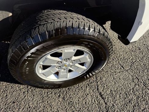 Used 2019 Chevrolet Colorado W/T w/ WT Convenience Package image 19