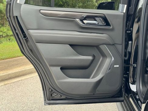 New 2026 GMC Yukon Elevation image 20